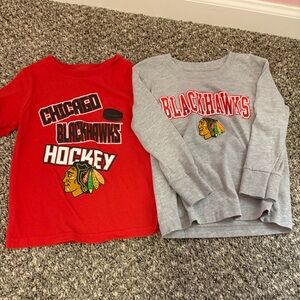 EUC 2T Chicago blackhawks set of two T-shirts
